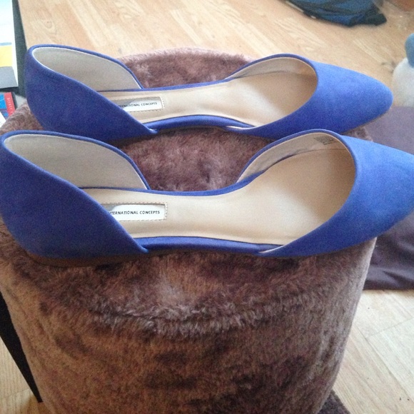 NWOT INC Crescente Flat