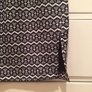 LOFT Skirts - FINAL MARKDOWN: Black and White Print Skirt LOFT Skirts - FINAL MARKDOWN: Black and White Print Skirt