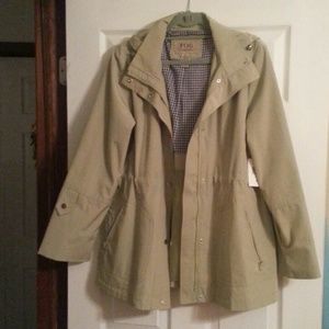 London Fog Raincoat Large