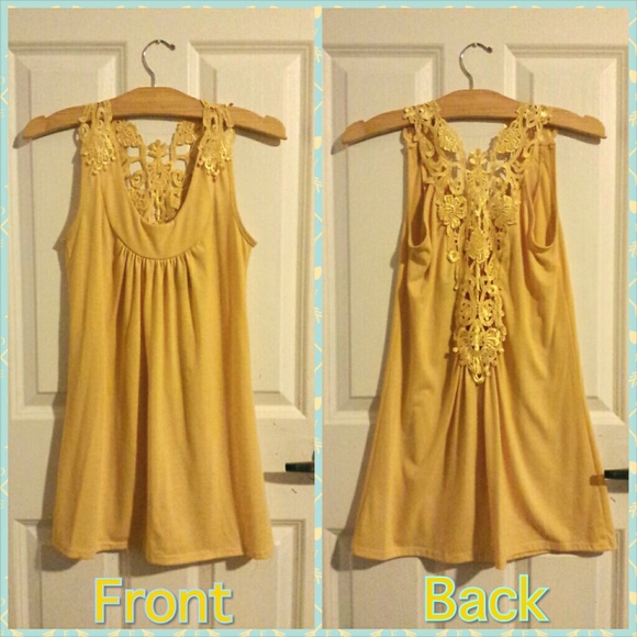 Yellow Rue 21 Top