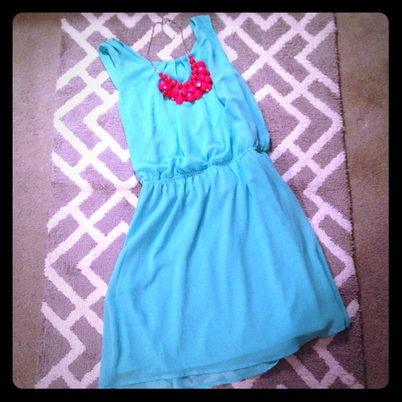 Forever 21 Dresses & Skirts - BUNDLE❤️👜💎😊