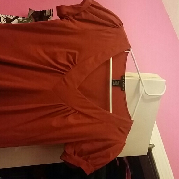 🎈Price Drop🎈 Low Cut Dress Shirt - Picture 3 of 3