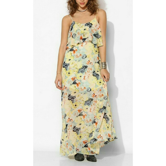 UO Chiffon Maxi Dress - Picture 2 of 3