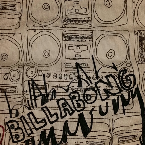 Purse - Picture 2 of 3