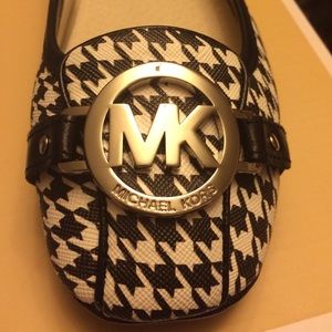 Michael Kors Flats