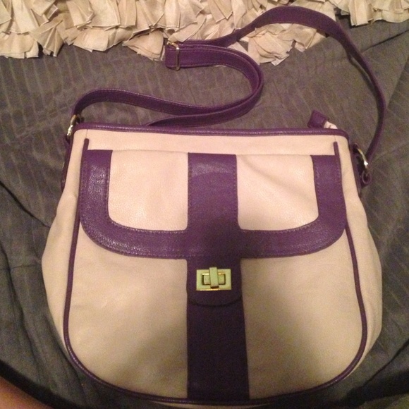 Steve Madden purse