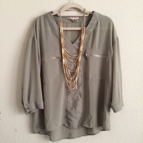 Forever 21 Tops - BUNDLE* F21 chiffon olive green top w/ necklace