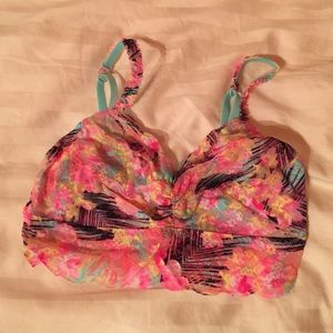Victoria's Secret Pink spring break lace bralette