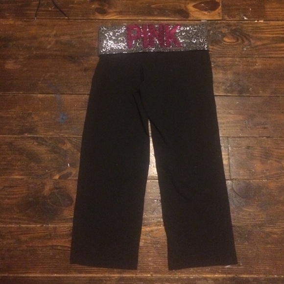 NEW bling PINK cropped yogas