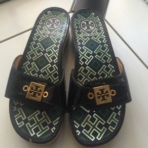 Dark navy blue Tory burch sandals 7M