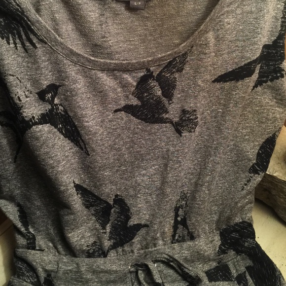 Bird dress - Picture 3 of 3