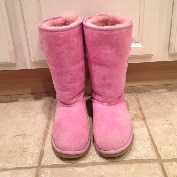 UGG Boots - Light Pink tall UGG boots