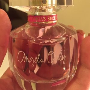 Victoria's Secret Angels Only perfume