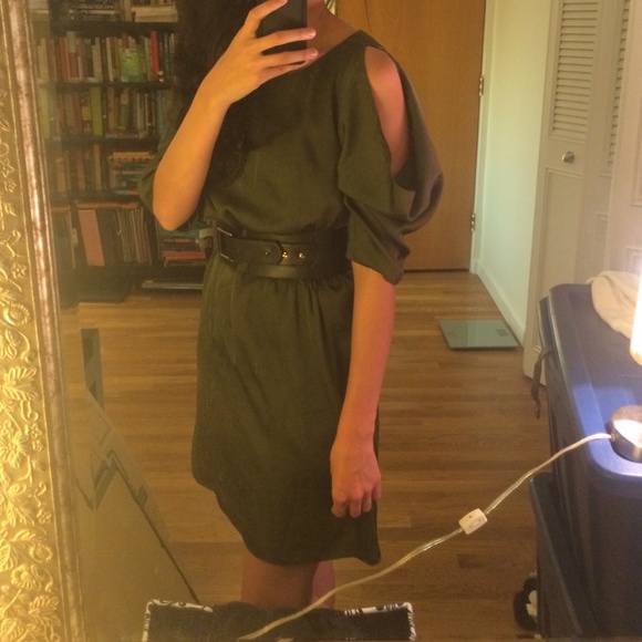 Olive, belted, cold-shoulder Gianni Bini dress