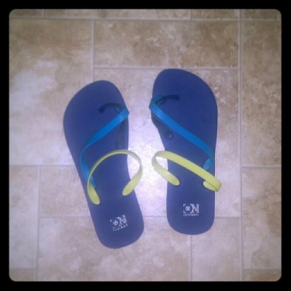 Old navy sandals