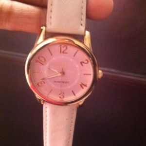 Pink Nine West watch