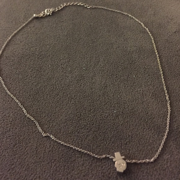 BOUGHT IN JAPAN Silver Skull Necklace