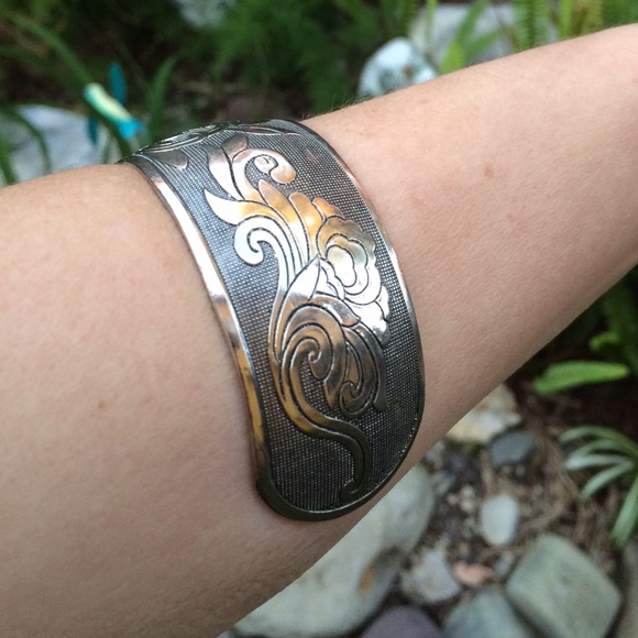 Silver bracelet - Picture 2 of 3