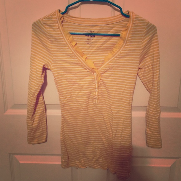 Old navy shirt
