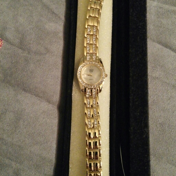 Watch - Picture 2 of 2