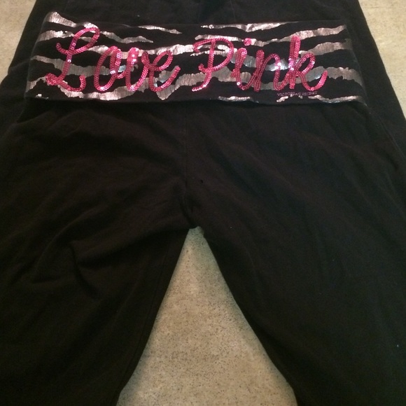 Boot cut yoga pants