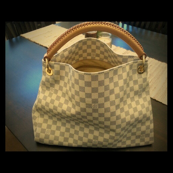 👜100% Authentic LV MM Artsy in Damier Azur👜