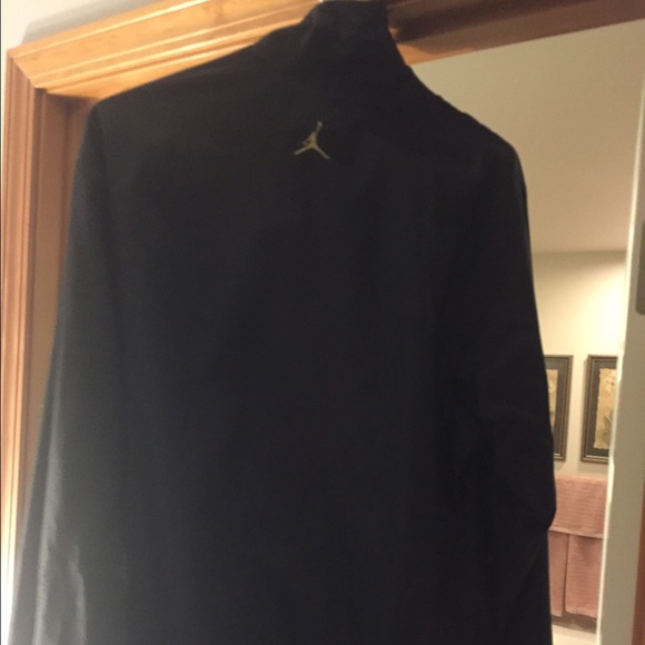 Jordan Jacket - Picture 3 of 3