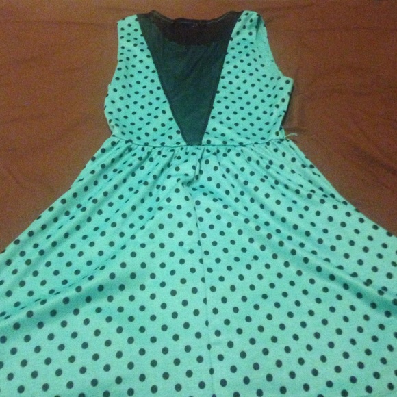 Dress - Picture 2 of 2