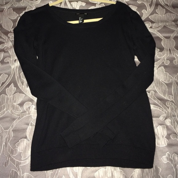 H&M black sweater