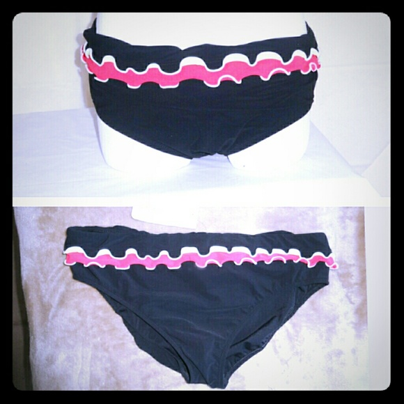 NWT Frilled waist Swim Suit bottom