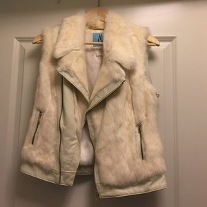 Marciano rabbit vest