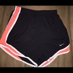 ✔️ Nike dri fit shorts ✔️