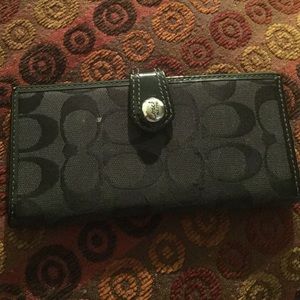 Authentic Coach Wallet .
