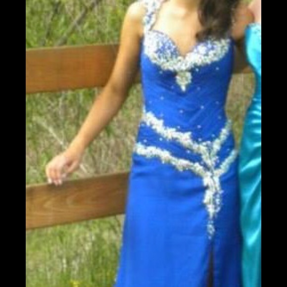 Prom dress - Picture 3 of 4