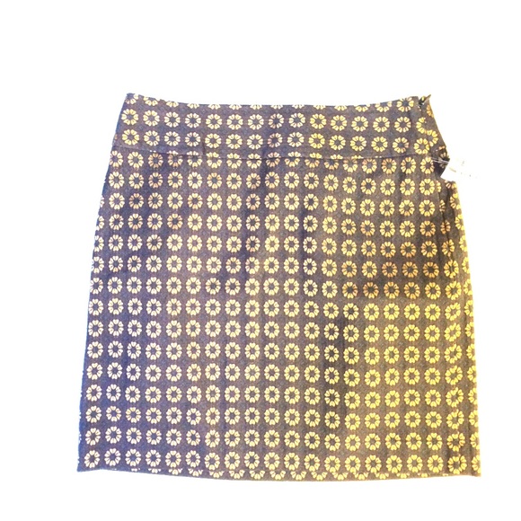 Loft flower pattern skirt