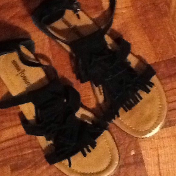 Sandal