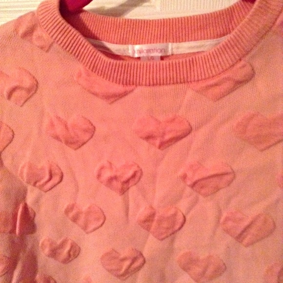 ✂️FINAL✂️Peach Sweatshirt with Puffy Hearts - Picture 2 of 4