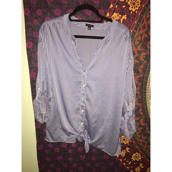 ANN TAYLOR tie front blouse