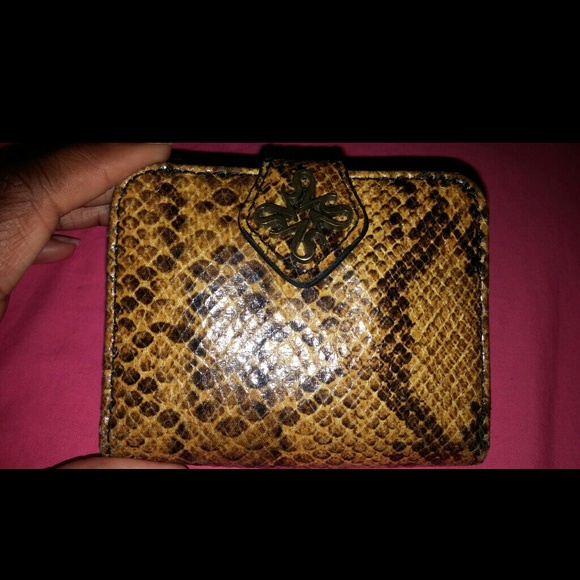 It's #SimplyVeraVeraWang wallet