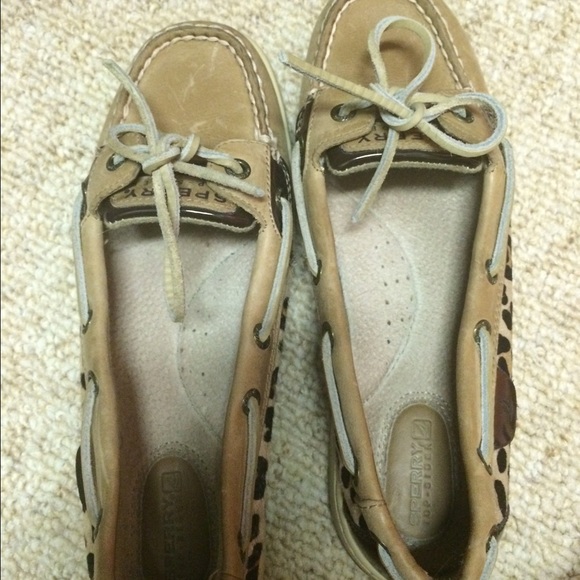 Leopard Sperry Flats