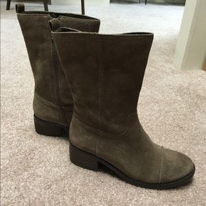 B New Jessica Simpson