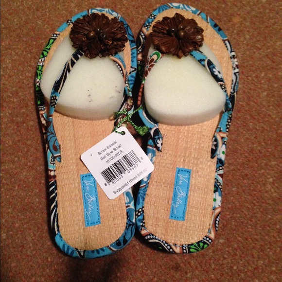 Vera Bradley flip flops