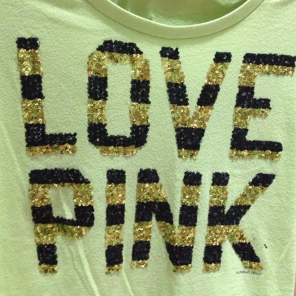 PINK Victoria Secret shirt