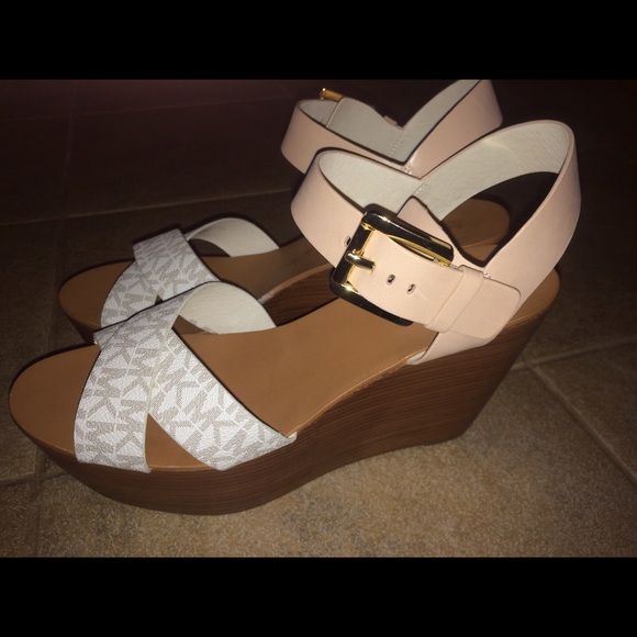 Sold‼️‼️Brand new Michael Kors wedges