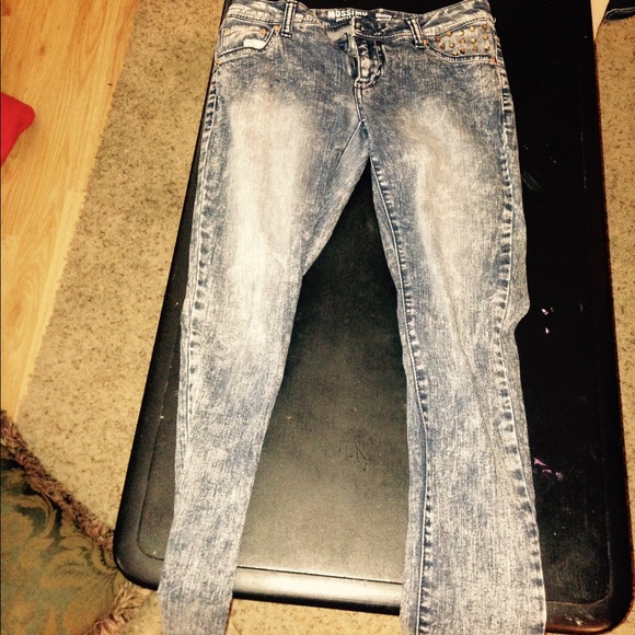 Acid washed jeans