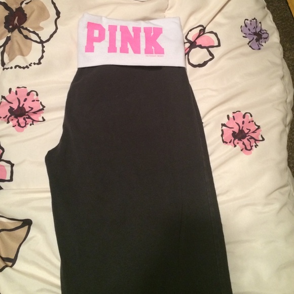PINK cropped Yogas