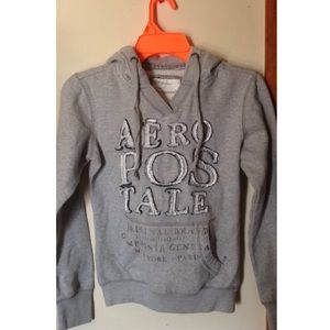 aero hoodie! size small!