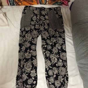 American Eagle boho pants