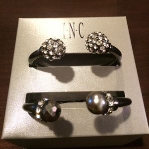 Double stones bracelet. Sold