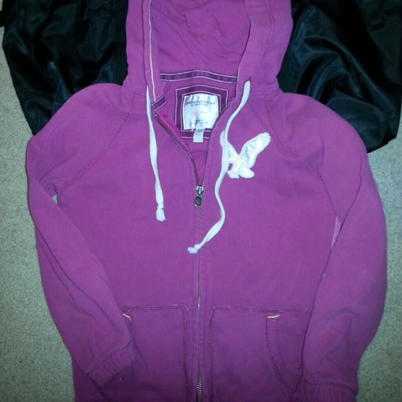 3/4 sleeve zip up hoodie
